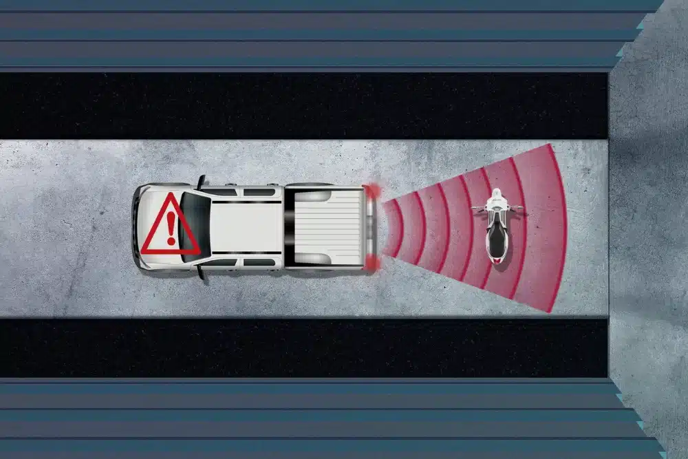 ALERTE DE TRAFIC TRANSVERSAL ARRIÈRE